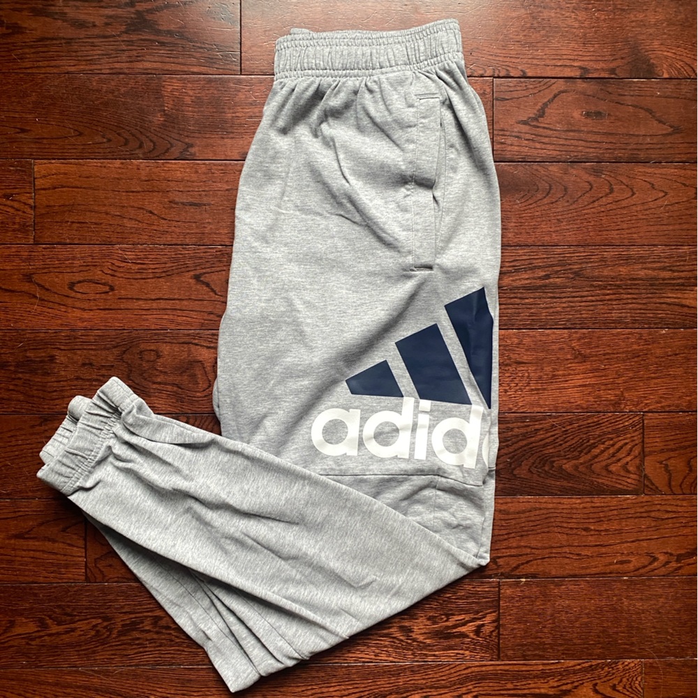 Adidas Men’s Gray Joggers Size M